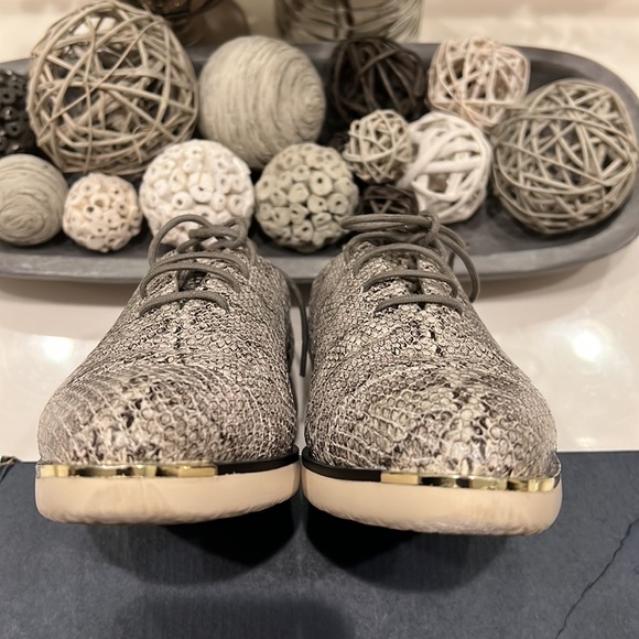 🔴SOLD🔴 Cole Haan Grand Series Oxfords (no box) - Picture 6 of 9